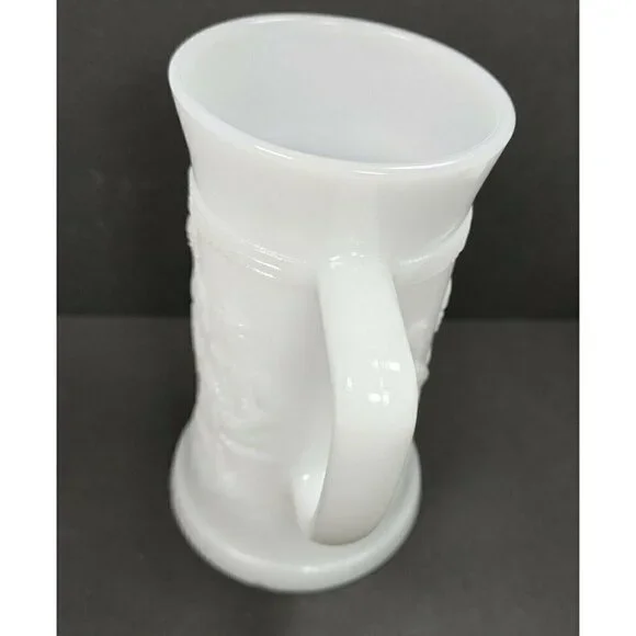 VTG Federal Milk Glass Tavern Scene Stein Drink Cup Tankard Beer Mug Working Man - Picture 2 of 10